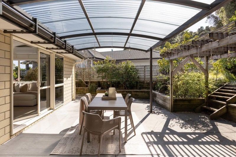 16 Ellesmere Close, Pyes Pa, Tauranga - Carousel 2