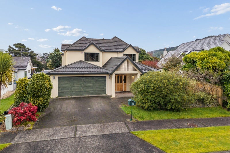 29 Clearwater Terrace, Brown Owl, Upper Hutt, Wellington - Carousel 42