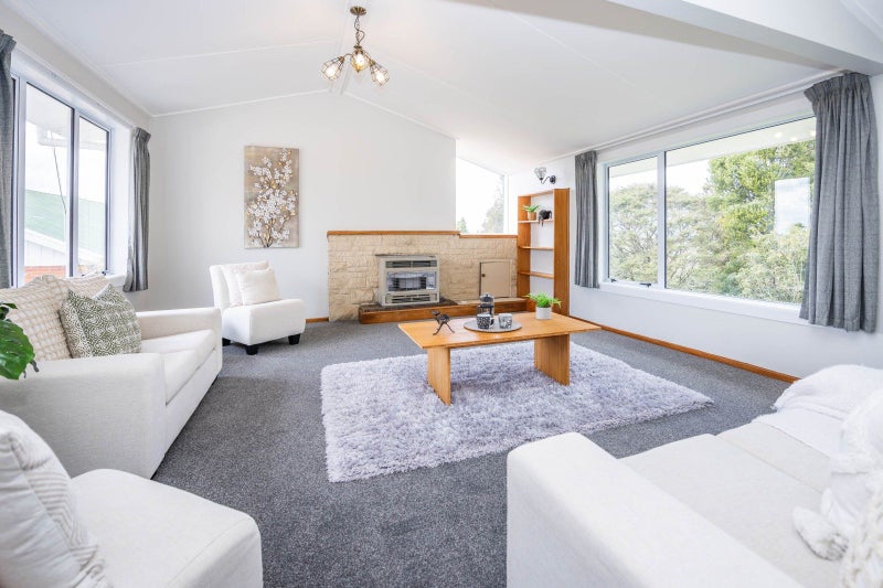 196 Dinsdale Road, Dinsdale, Hamilton - Carousel 2