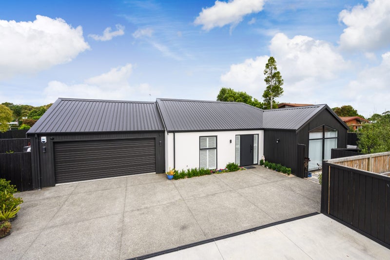 70 Slacks Road, Awapuni, Palmerston North - Carousel 1
