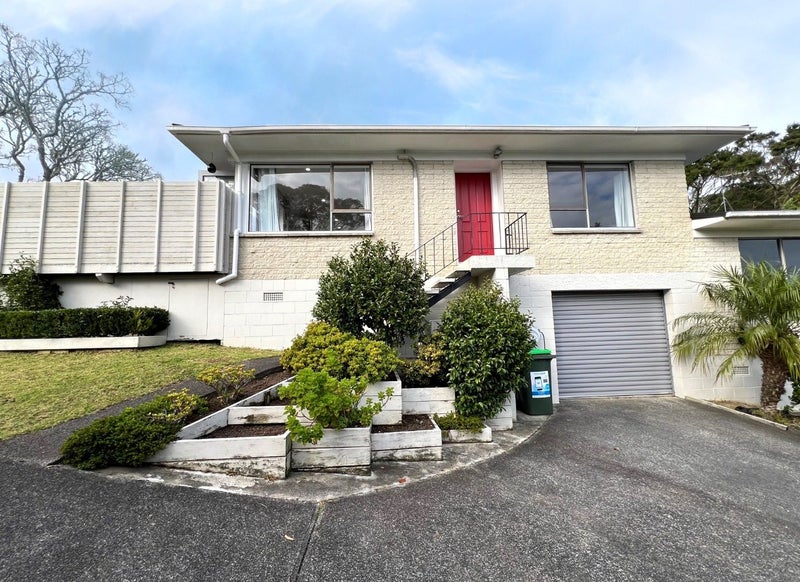 Property Valuation for 2/18 Simon Ellice Drive, Bayview, Auckland