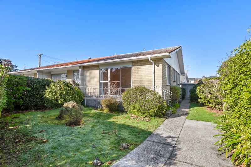 1/16 RIVERBANK ST, Ebdentown, Upper Hutt - Carousel 1