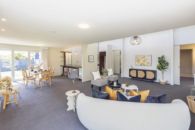 4 Bernadette Street, Aidanfield, Christchurch - Carousel 2