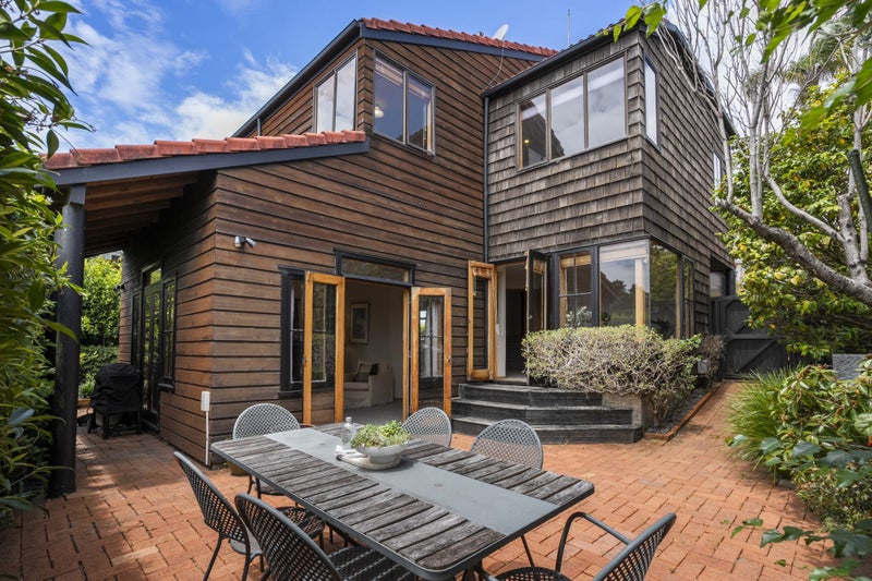 4B Swinton Close, Remuera, Auckland - Carousel 2