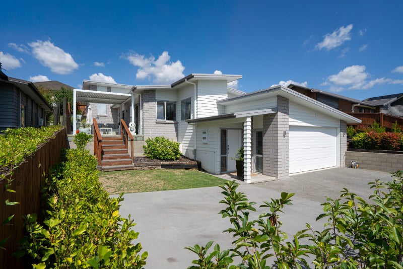 26 Alpers Ridge, Leamington, Cambridge - Carousel 1