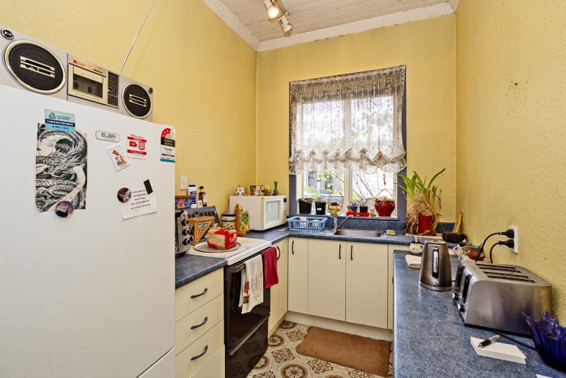 31 Sydney Street, Windsor, Invercargill - Carousel 2