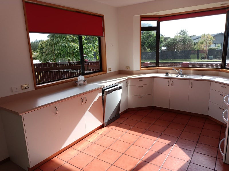 8 Archer Place, Carters Beach, Westport - Carousel 2