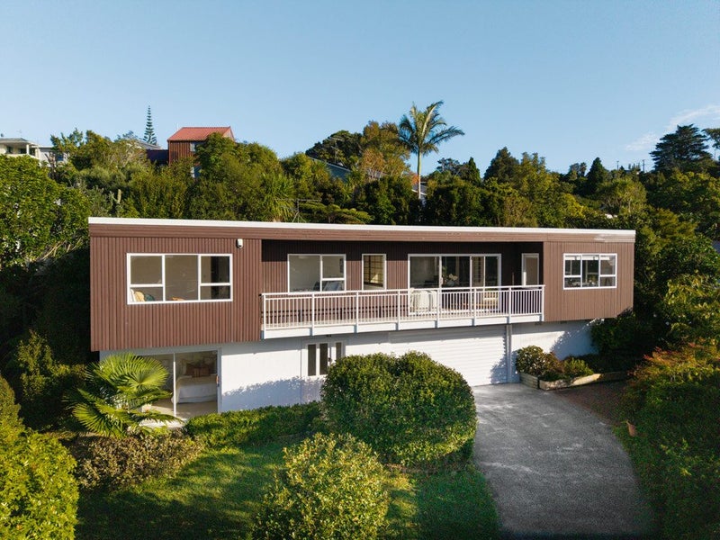 94 Stapleford Crescent, Browns Bay, Auckland - Carousel 2