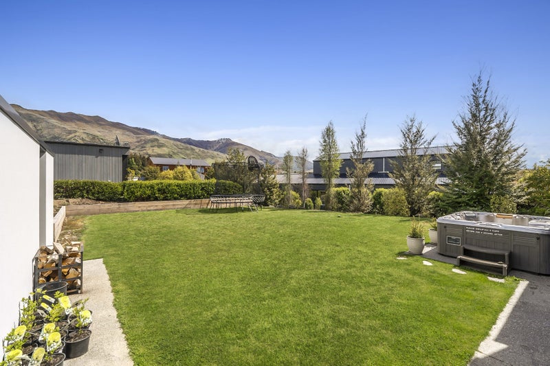 26 Stackbrae Avenue, Wanaka, Wanaka, Otago - Carousel 2
