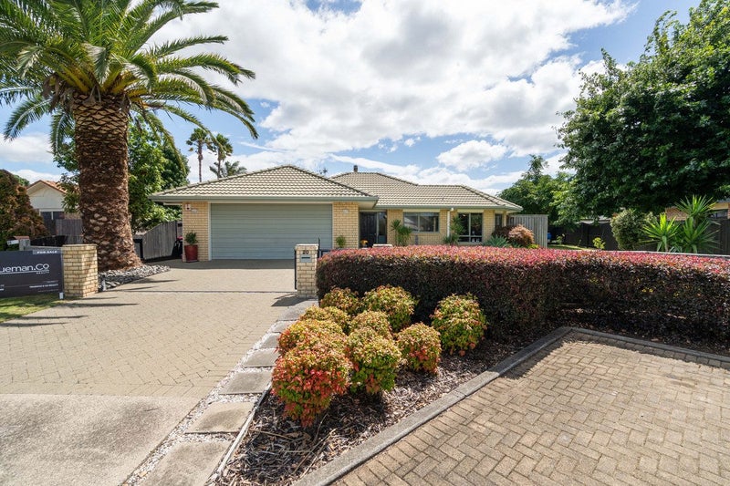 20 Francevic Avenue, Mount Maunganui, Mount Maunganui - Carousel 1
