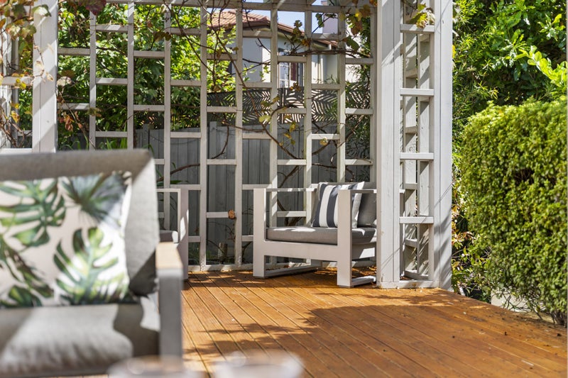 11 Atalanta Way, Beachlands, Auckland - Carousel 1