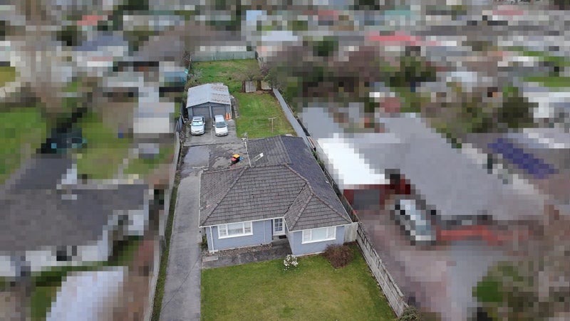 25 Dover Road, Wainuiomata, Lower Hutt - Carousel 1