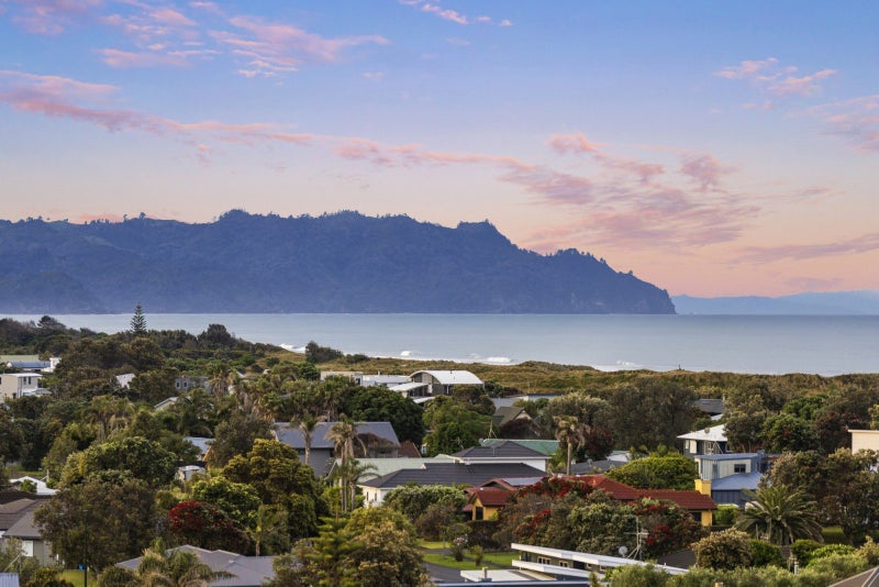 5/508 Seaforth Road, Bowentown, Waihi Beach - Carousel 1