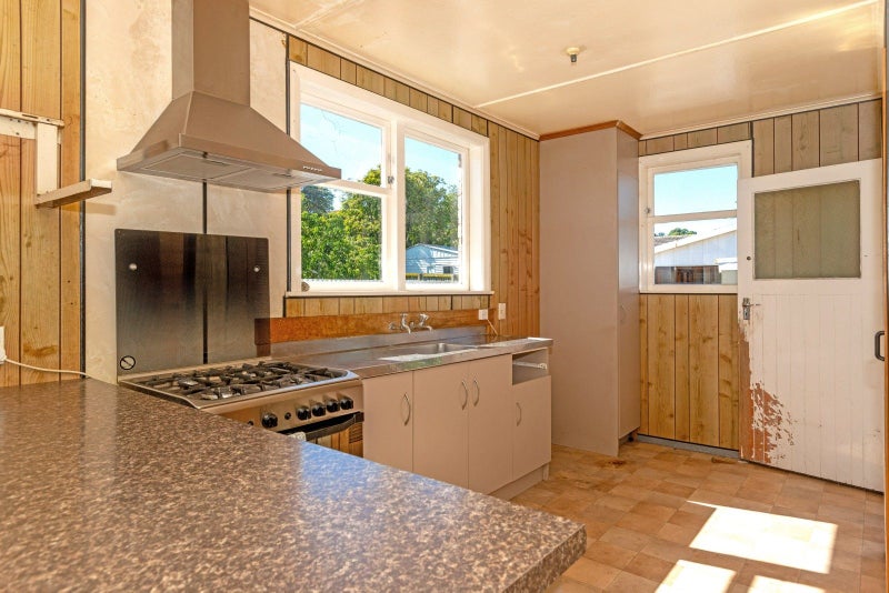 66 Dalton Street, Outer Kaiti, Gisborne - Carousel 2