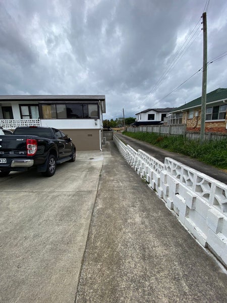 25 Miles Avenue, Papatoetoe, Auckland - Carousel 1