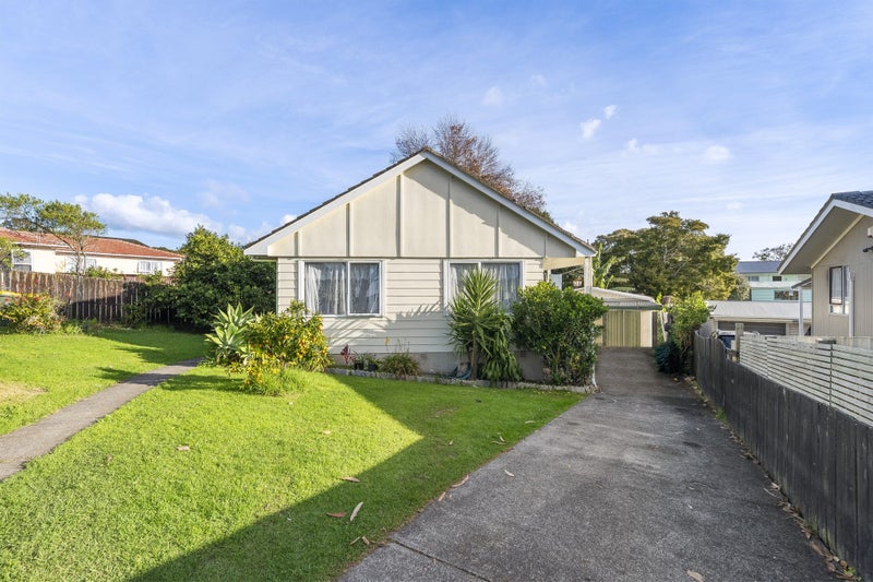 333 Roscommon Road, Clendon Park, Auckland - Carousel 1