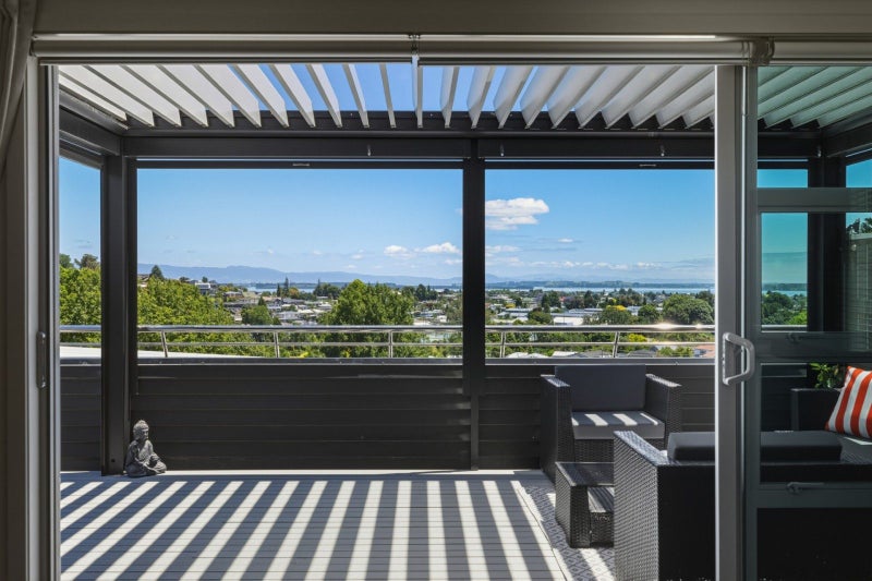 31B Brookfield Terrace, Brookfield, Tauranga - Carousel 2