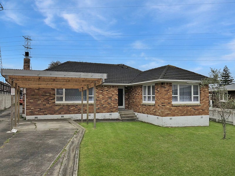 2 Vera Road, Te Atatū South, Auckland - Carousel 1
