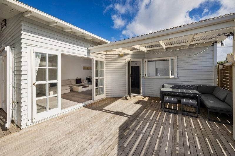 116 Carrington Road, Mount Albert, Auckland - Carousel 1