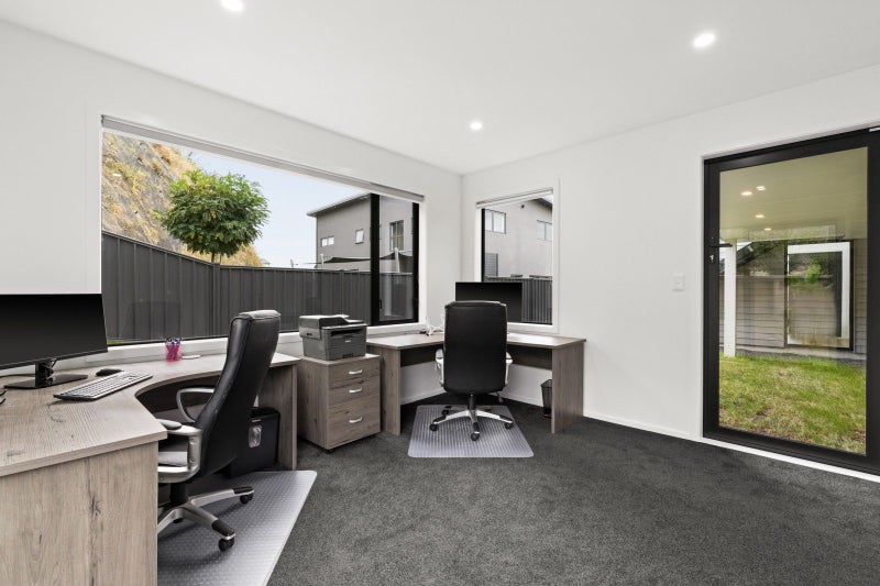 87 Oak Road, Poraiti, Napier - Carousel 20