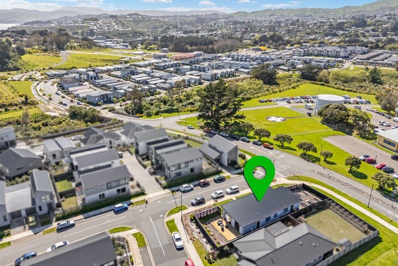 1 Taraiti Crescent, Kenepuru, Porirua - Carousel 29