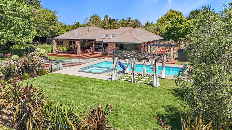 26B Dalbeth Place, Matangi, Hamilton - Carousel 1