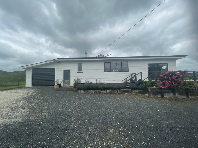 1930 State Highway 5, Te Pōhue, Napier - Carousel 1