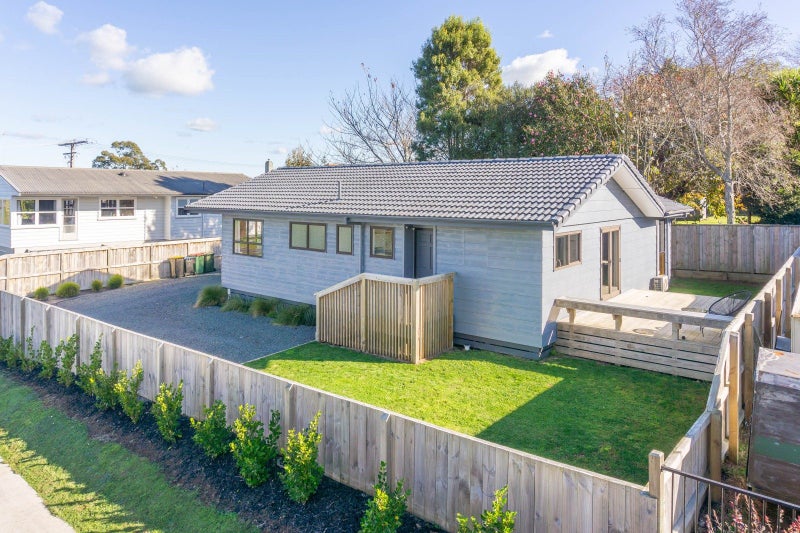 25 Thorncombe Road, Te Awamutu, Te Awamutu - Carousel 2