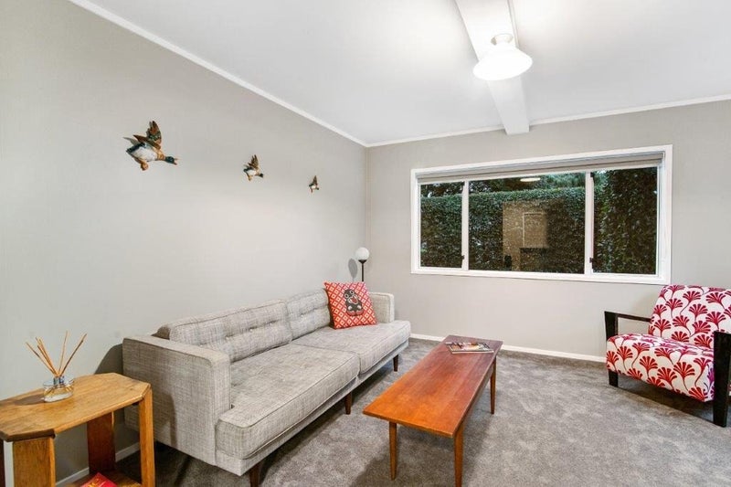 5 Woodward Road, Mount Albert, Auckland - Carousel 2