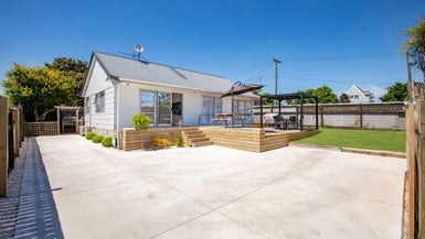 21B Storey Avenue, Forest Lake, Hamilton - Carousel 1