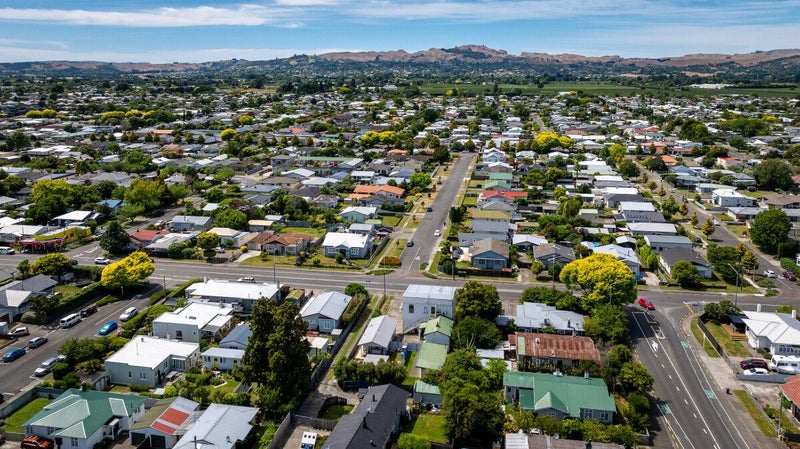 309 Willowpark Road South, Hastings - Carousel 8