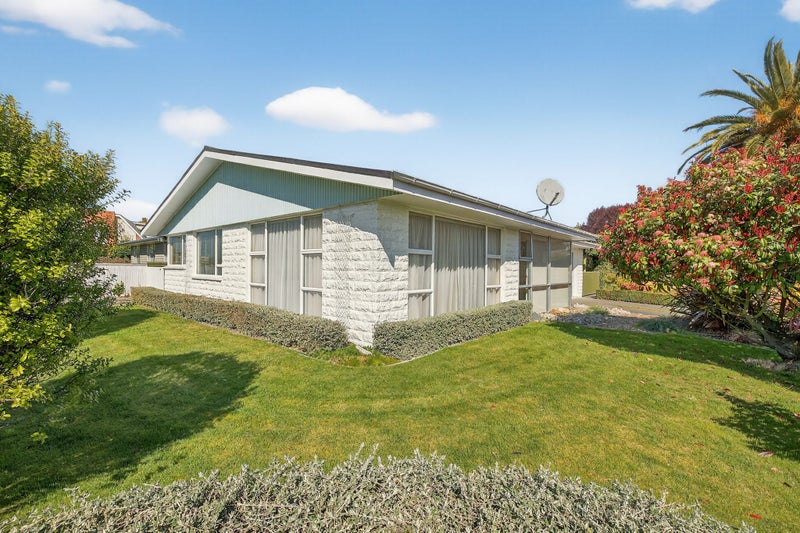 7 Talltree Avenue, Avonhead, Christchurch - Carousel 1