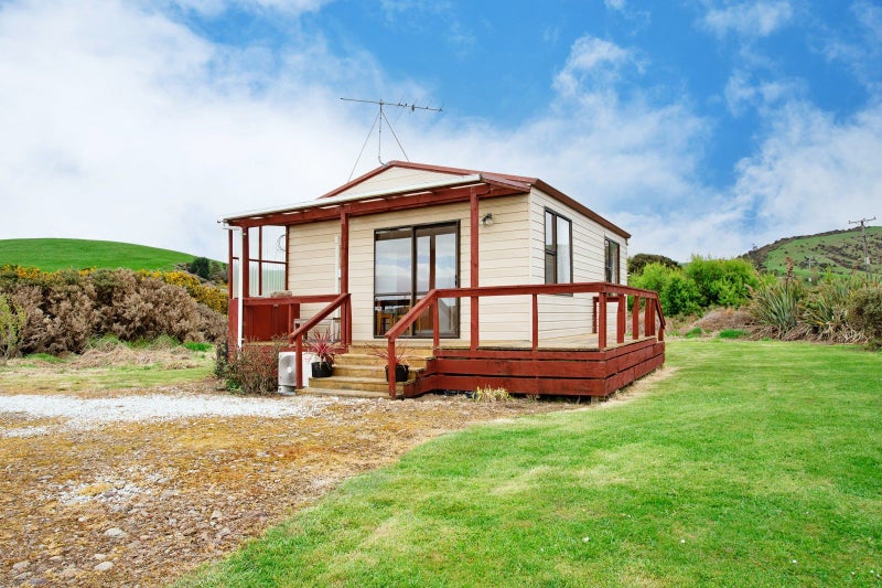 2 Antrim Street, Waikawa, Tokanui - Carousel 1