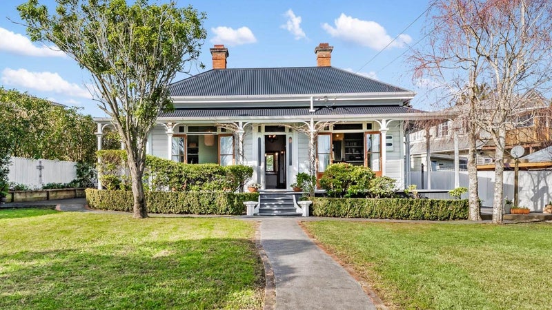 153 Blockhouse Bay Road, Avondale, Auckland - Carousel 1