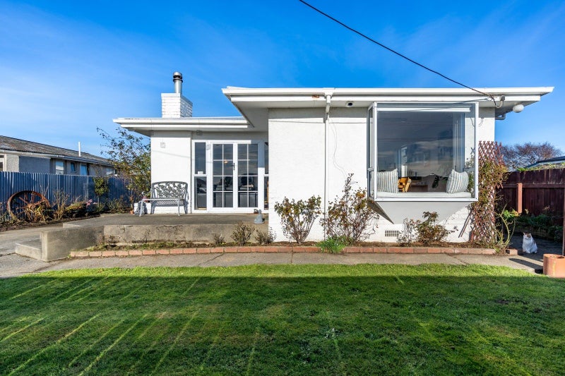 137 Bay Road, Grasmere, Invercargill - Carousel 1