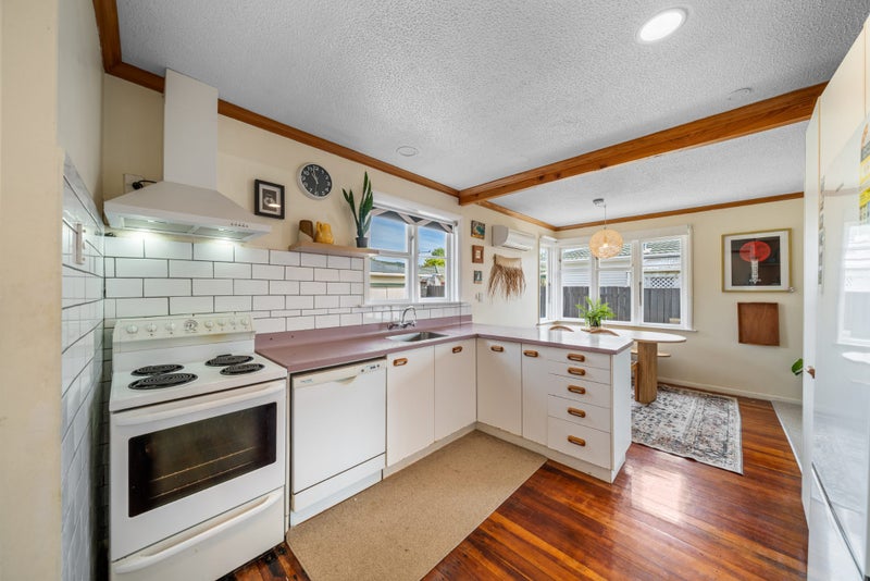 53 Hyde Street, Wainuiomata, Lower Hutt - Carousel 2