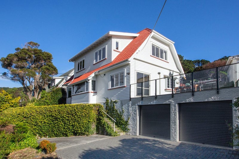 174 Moxham Avenue, Hataitai, Wellington - Carousel 1
