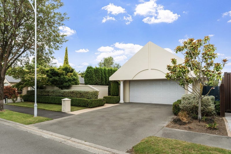 5 Elmslie Grove, Halswell, Christchurch - Carousel 24