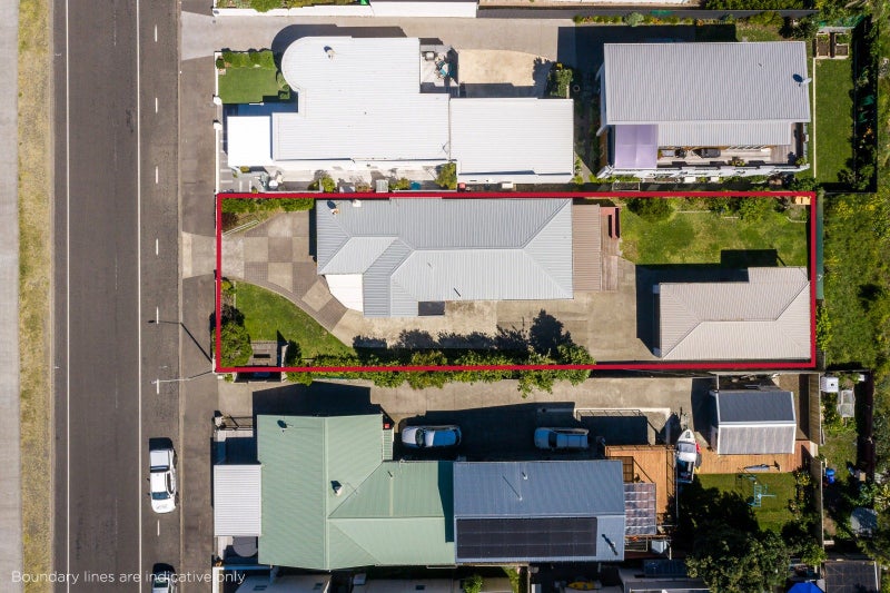 71 The Esplanade, Westshore, Napier - Carousel 30