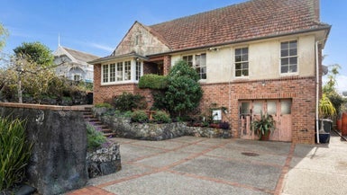 90 Asquith Avenue, Mount Albert, Auckland - Carousel 1