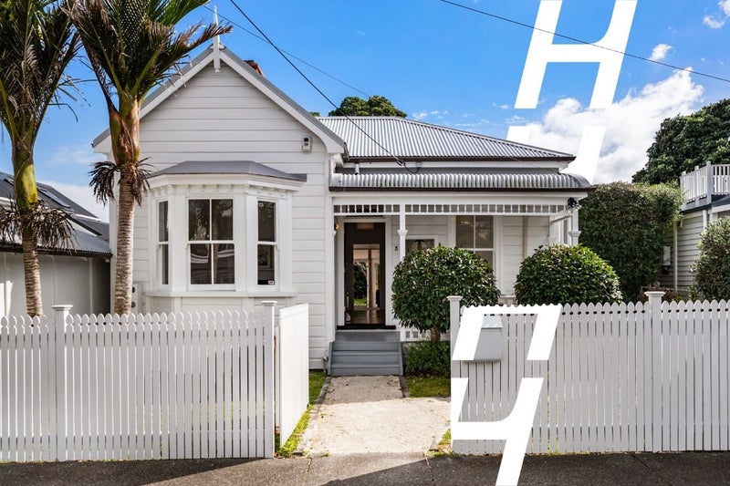 3 Taupata Street, Mount Eden, Auckland - Carousel 1