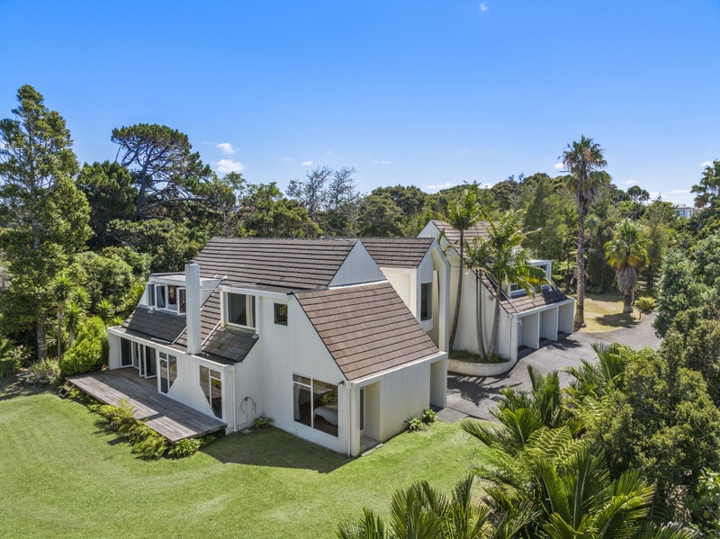99 Onetaunga Road, Chatswood, Auckland - Carousel 2