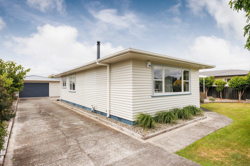23 Anglesey Place, Awapuni, Palmerston North - Carousel 33