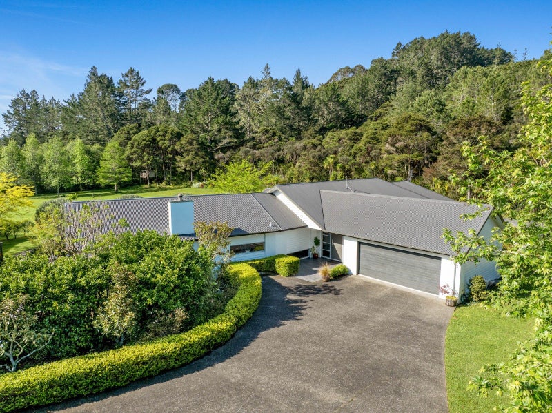 44 John Brian Drive, Albany - Carousel 42