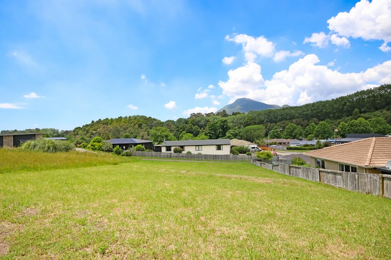 12 Doug Wilson Crescent, Kawerau, Kawerau - Carousel 2