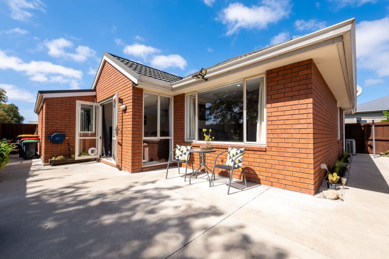 2/20 Braddon Street, Addington, Christchurch - Carousel 23