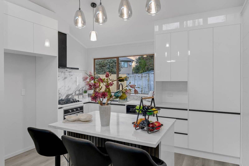 39B Mead Street, Avondale, Auckland - Carousel 2