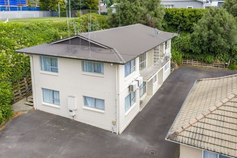 6 Teddy Street, Whitiora, Hamilton, Waikato - Carousel 2