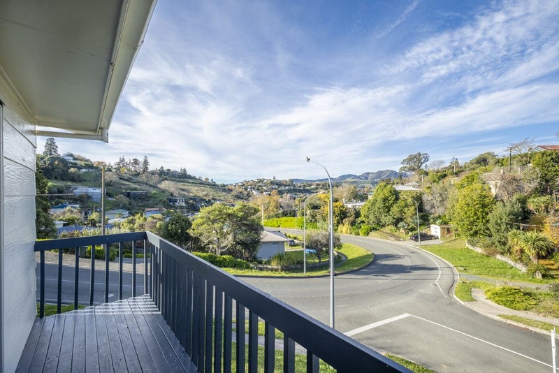 2 Mount Vernon Place, Washington Valley, Nelson - Carousel 1