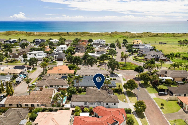 16 Bermuda Drive, Papamoa Beach, Papamoa - Carousel 2